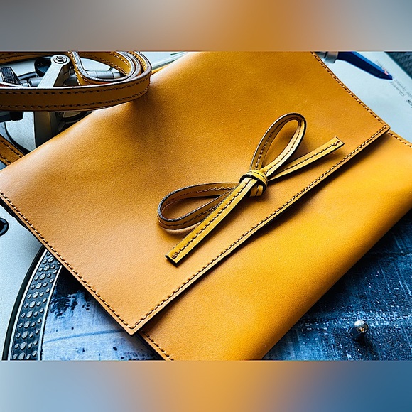 NWT | The GAP - Leather Envelope/Crossbody Bag | Deadstock - Picture 2 of 12